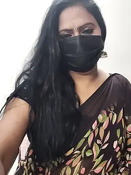 Snapshot of Meera_mia chatting on 06/17/26, 07:26 Meera mia online show from 06/17/26, 07:26