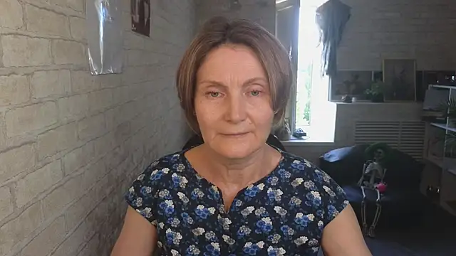 Snapshot of Mabel_Magic chatting on 06/12/26, 12:15 Mabel Magic online show from 06/12/26, 12:15