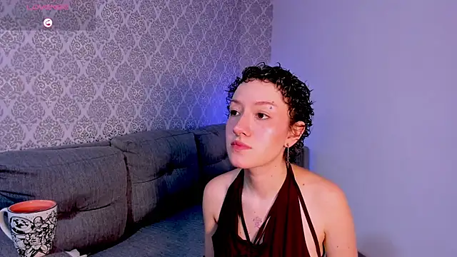 NohaCooper online show from 06/10/26, 09:03