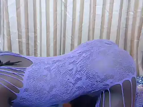 tinygodess online show from 07/27/26, 02:40