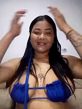 Snapshot of DEISY_8670 chatting on 07/15/26, 10:42 DEISY 8670 online show from 07/15/26, 10:42