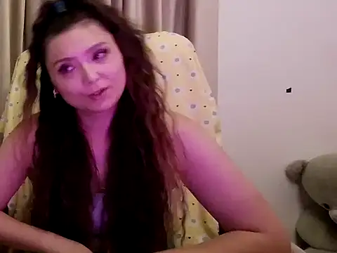 Snapshot of Lola_Creolla chatting on 05/28/26, 06:27 Lola Creolla online show from 05/28/26, 06:27