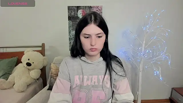 Snapshot of Kira_Devi chatting on 05/31/26, 07:15 Kira Devi online show from 05/31/26, 07:15