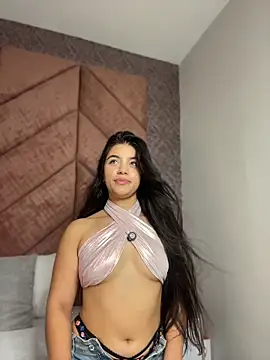 Snapshot of Amel_Rosse chatting on 06/07/26, 02:32 Amel Rosse online show from 06/07/26, 02:32