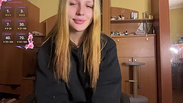 xXMelanieseXx online show from 06/20/26, 04:54