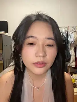 Snapshot of summer-a chatting on 06/01/26, 02:19 summer-a online show from 06/01/26, 02:19