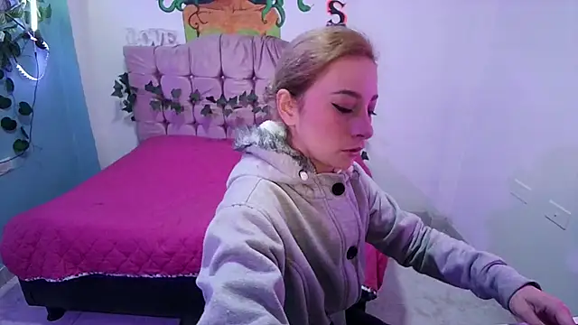 Barbie  sweet online show from 07/16/26, 12:33