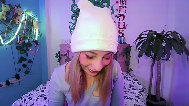 Barbie  sweet online show from 07/17/26, 12:34