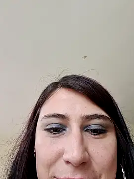 Snapshot of alynnafem chatting on 06/30/26, 02:40 alynnafem online show from 06/30/26, 02:40