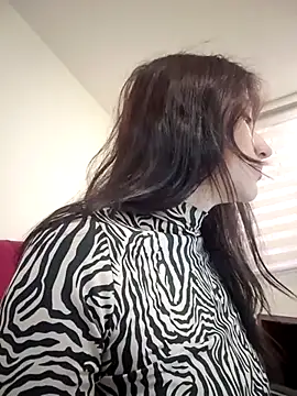 Snapshot of alynnafem chatting on 07/15/26, 11:10 alynnafem online show from 07/15/26, 11:10