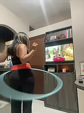 ValdiviaQueen online show from 06/21/26, 10:01