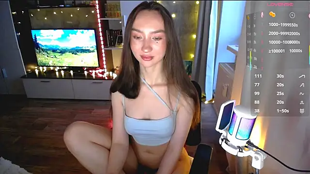 Snapshot of Maryana_Ro chatting on 02/16/26, 02:35 Maryana Ro online show from 02/16/26, 02:35