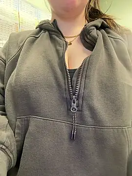 alyssabbygirll online show from 06/08/26, 06:30