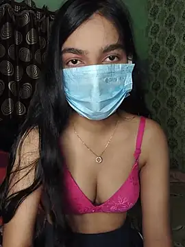 Snapshot of love_kaur chatting on 07/03/26, 02:34 love kaur online show from 07/03/26, 02:34