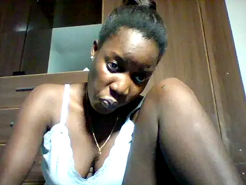 Snapshot of zainaxxxxx chatting on 05/27/26, 04:15 zainaxxxxx online show from 05/27/26, 04:15