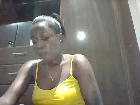 Snapshot of zainaxxxxx chatting on 06/08/26, 03:56 zainaxxxxx online show from 06/08/26, 03:56