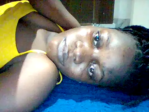 Snapshot of zainaxxxxx chatting on 07/02/26, 08:37 zainaxxxxx online show from 07/02/26, 08:37