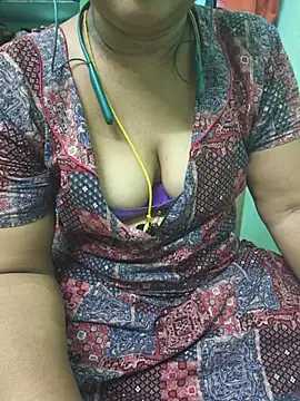 Snapshot of Tamil-kaviya98 chatting on 07/02/26, 08:31 Tamil-kaviya98 online show from 07/02/26, 08:31