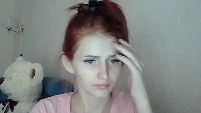 Snapshot of ViolaHot_ chatting on 07/13/26, 02:20 ViolaHot online show from 07/13/26, 02:20