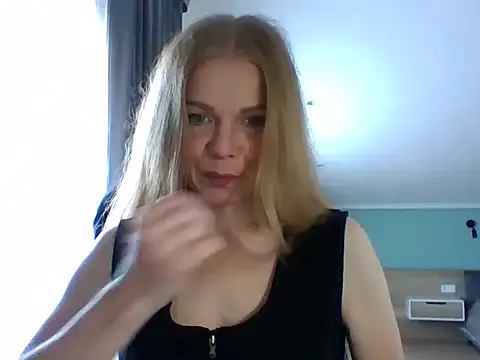 Snapshot of Tina5394 chatting on 06/10/26, 04:56 Tina5394 online show from 06/10/26, 04:56