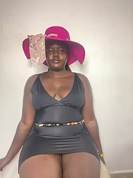 Snapshot of melaninglasskin chatting on 07/09/26, 09:19 melaninglasskin online show from 07/09/26, 09:19