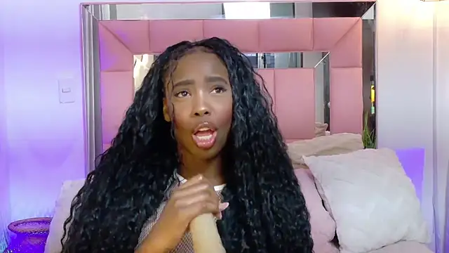 Snapshot of Nia_Williams chatting on 06/18/26, 05:06 Nia Williams online show from 06/18/26, 05:06