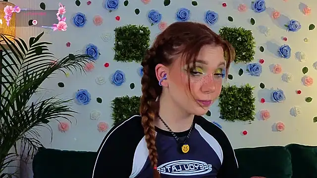 justmeavery online show from 05/29/26, 01:03