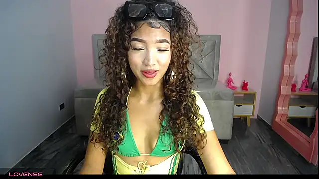 CamilaVixen ch online show from 06/24/26, 08:30