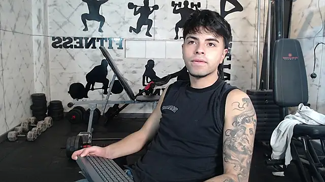Snapshot of FedeViale chatting on 07/07/26, 03:42 FedeViale online show from 07/07/26, 03:42