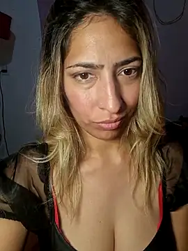 Angelinaxxx1995 online show from 05/27/26, 11:35