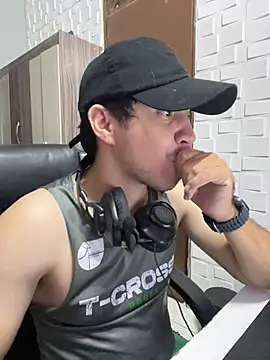 Fer Ti online show from 07/18/26, 01:54