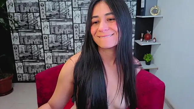 Snapshot of jackiie_ chatting on 06/15/26, 02:30 jackiie online show from 06/15/26, 02:30