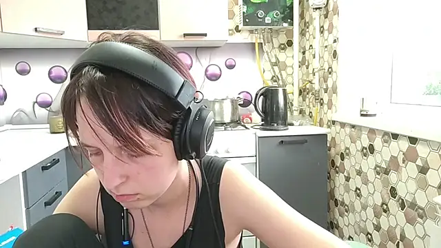 Saranade online show from 06/20/26, 05:05