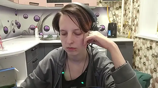 Saranade online show from 06/25/26, 05:28