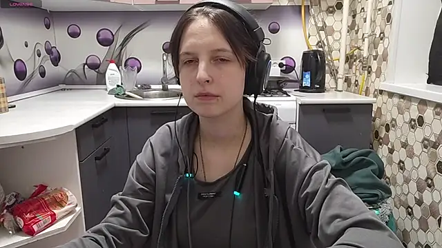 Saranade online show from 07/02/26, 05:19