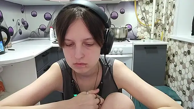 Saranade online show from 07/04/26, 05:08