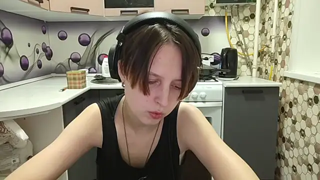 Saranade online show from 07/08/26, 10:58