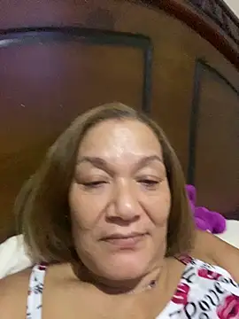 Snapshot of rosanna78322 chatting on 06/15/26, 02:58 rosanna78322 online show from 06/15/26, 02:58