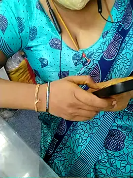 Snapshot of Thendraltamilnadu chatting on 07/11/26, 02:25 Thendraltamilnadu online show from 07/11/26, 02:25