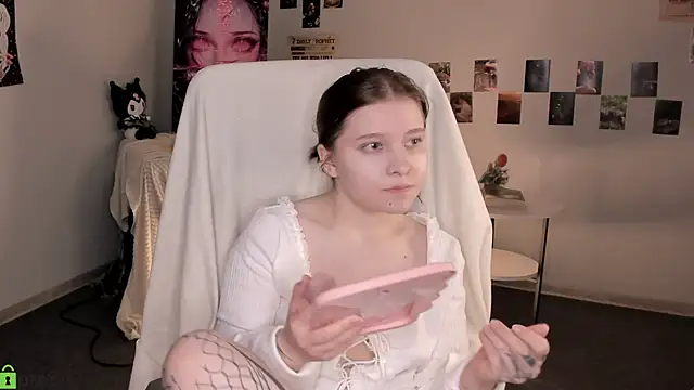 Kylie-Voss online show from 06/04/26, 04:07