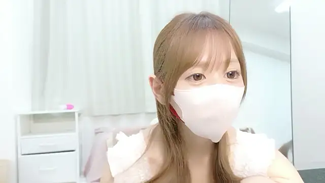 Snapshot of miraichan_ chatting on 06/16/26, 01:03 miraichan online show from 06/16/26, 01:03