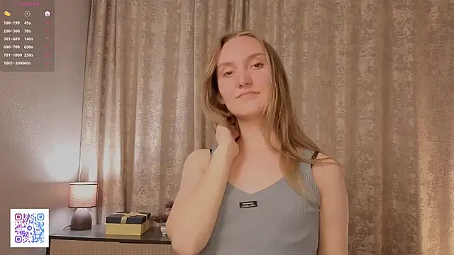 JenevaLitalien online show from 06/25/26, 06:12