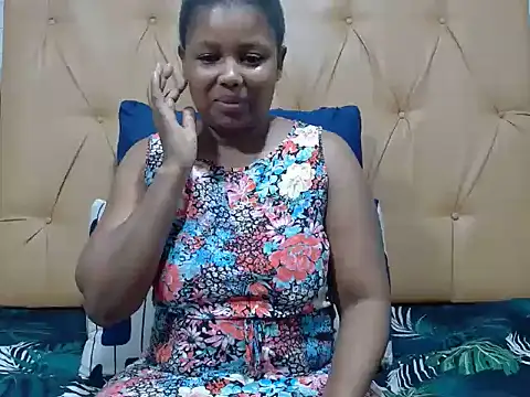 Snapshot of Mellowkittyyellow chatting on 06/27/26, 01:50 Mellowkittyyellow online show from 06/27/26, 01:50