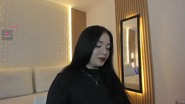 rebecaa grey online show from 06/20/26, 03:04