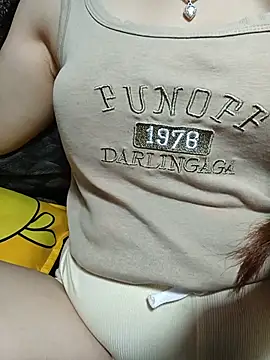 nako-yaya online show from 06/17/26, 02:58