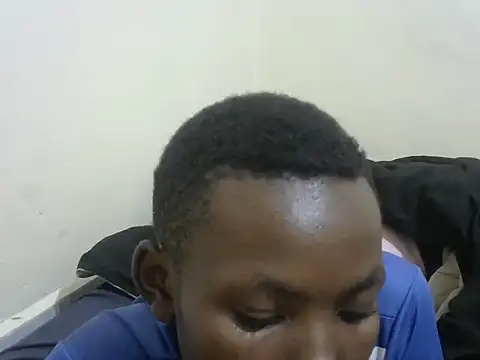 cute avy0 online show from 07/16/26, 03:23