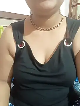 Snapshot of Archana_32 chatting on 07/16/26, 01:00 Archana 32 online show from 07/16/26, 01:00