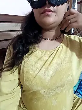 Snapshot of Archana_32 chatting on 07/18/26, 01:10 Archana 32 online show from 07/18/26, 01:10
