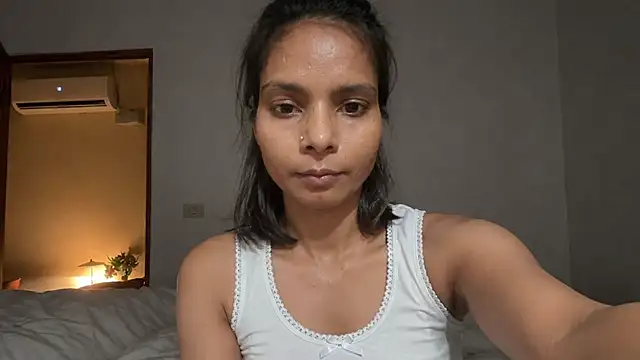 Snapshot of dishasexy59 chatting on 05/30/26, 06:27 dishasexy59 online show from 05/30/26, 06:27