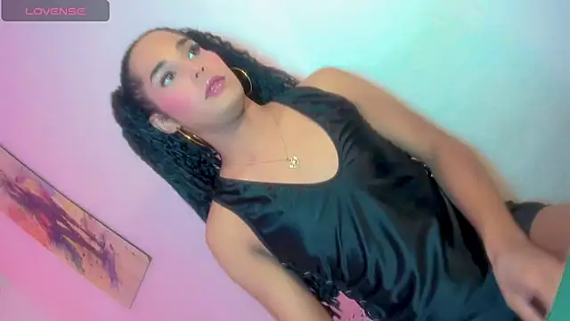 isabellaho1318 online show from 06/23/26, 05:49